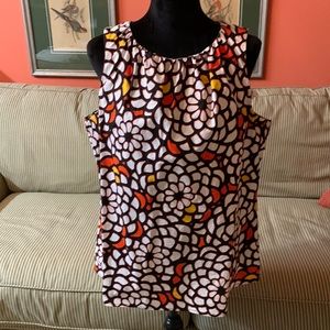 Pretty sleeveless top by Worthington. Size XL